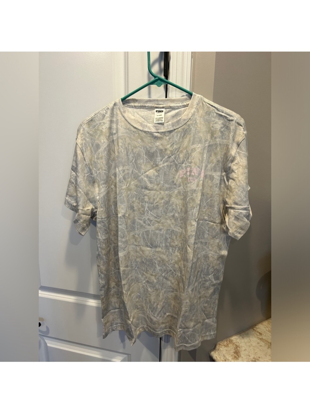 VS PINK Camo Campus Cotton Tee shirt NWT Medium